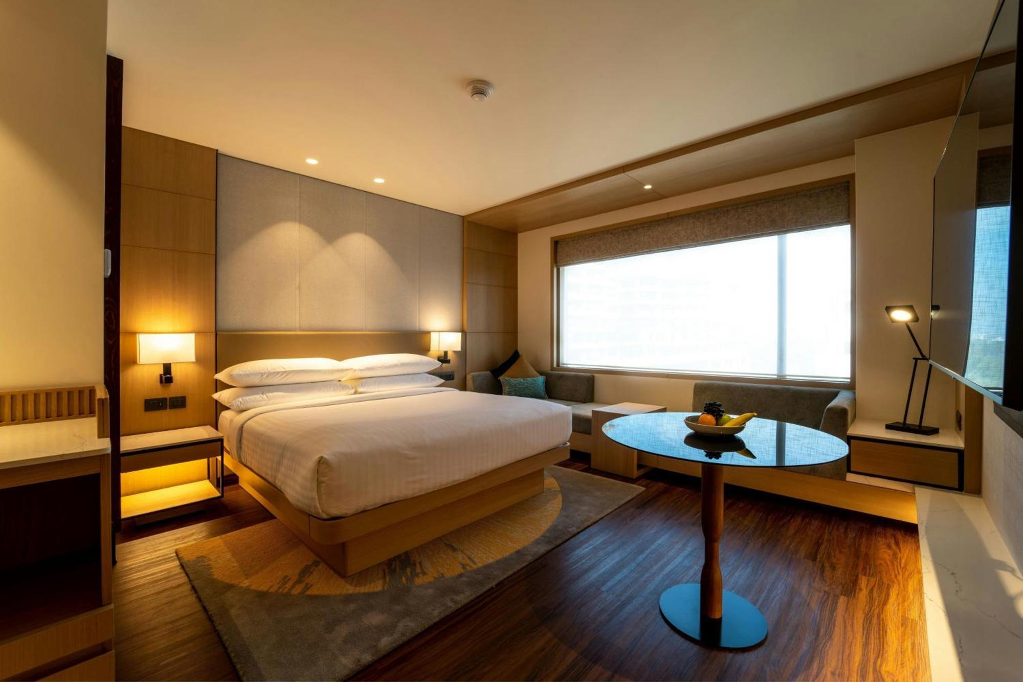 Courtyard By Marriott Vadodara Exterior foto